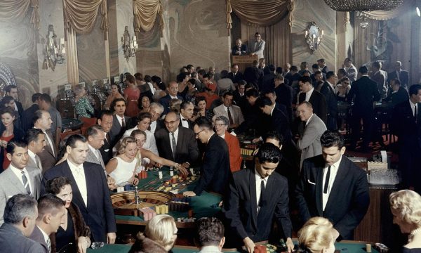 Casino gaming