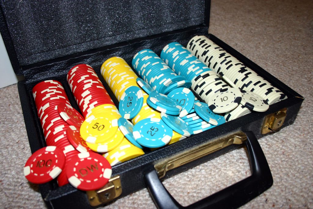 Casino gaming